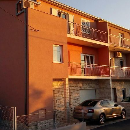 Apartment Sunce ポドストラナ エクステリア 写真