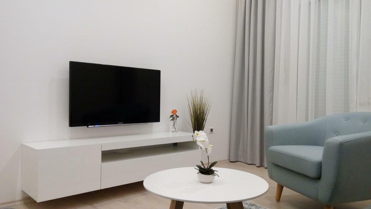 Apartment Sunce ポドストラナ エクステリア 写真